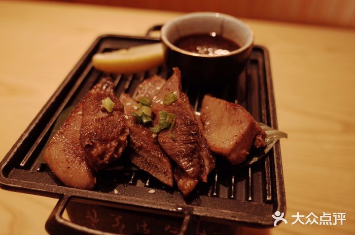 Top House日式料理(茸北店)招牌香煎牛舌图片