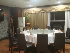 包厢-山泉公馆酒家(广州东站店)