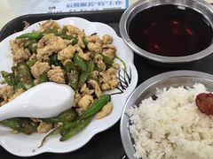 -小四川菜馆(托乐嘉店)