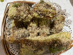 -佬缸炮江湖川菜(玉林店)