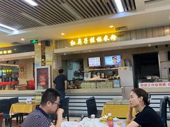 大堂-红鼻子桂林米粉(金唐新光界店)