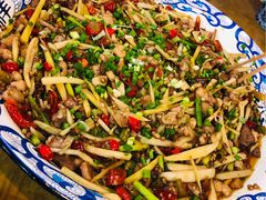 -三大钵江湖菜(空港店)