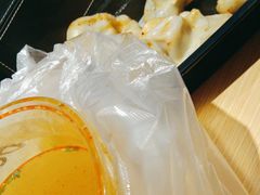 -潮漫酒店(北京通州环球度假区临河里地铁站店)