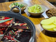 -正南齊北重庆老火锅(光华村直营店)