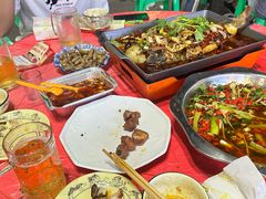 -莽哥海鲜烧烤(盘金路店)