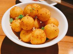 孜然小土豆-炉小二铜锅牛蛙•川湘菜(三里屯店)