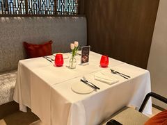 -罗宾斯牛排馆(重庆丽晶酒店)