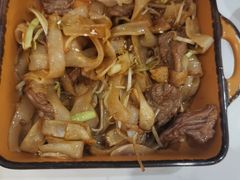 广式干炒牛河-小食迹贵阳丝娃娃(世纪金源店)