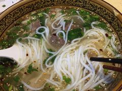 -桥香园云南过桥米线(金马碧鸡店)