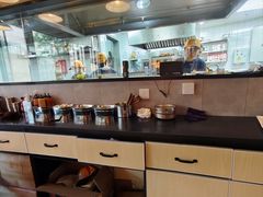 -HUZI虎滋精酿餐吧(京西大悦城店)