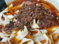 杂酱面-雷祖芳老妈蹄花店