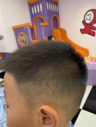 -Oh my head 儿童理发(丹尼斯大卫城店)