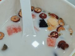 -老何家后安粉·糟粕醋海鲜火锅(三亚湾椰梦长廊店)