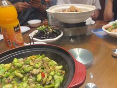 -钵家大院·地道湖北菜(江夏·大花岭店)