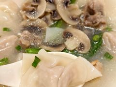 炖鸡抄手-皇城坝小吃(科华成都王府井购物中心店)