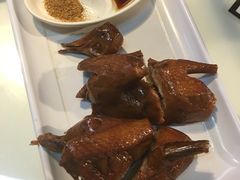 -新大咀港式茶餐厅(宝山万达店)