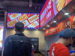 -魔都三兄弟酸辣粉·蘸卤炸串(虹桥万科店)