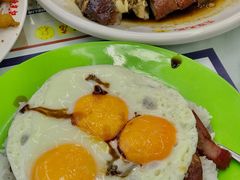 三眼仔太阳叉烧饭-澳门陈光记烧味饭店(万象城店)