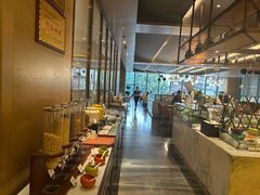 -海鲜自助·汇咖啡厅(宜宾绿发皇冠假日酒店)