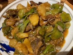 排骨压土豆-關東雪东北菜(中庚漫游城店)