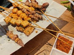 -华府九号海鲜烧烤大排档(龙域店)