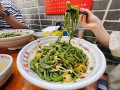 油泼面-手擀菠菜面(西康路店)