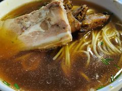 爆鱼焖蹄两鲜面-德兴馆(广东路总店)