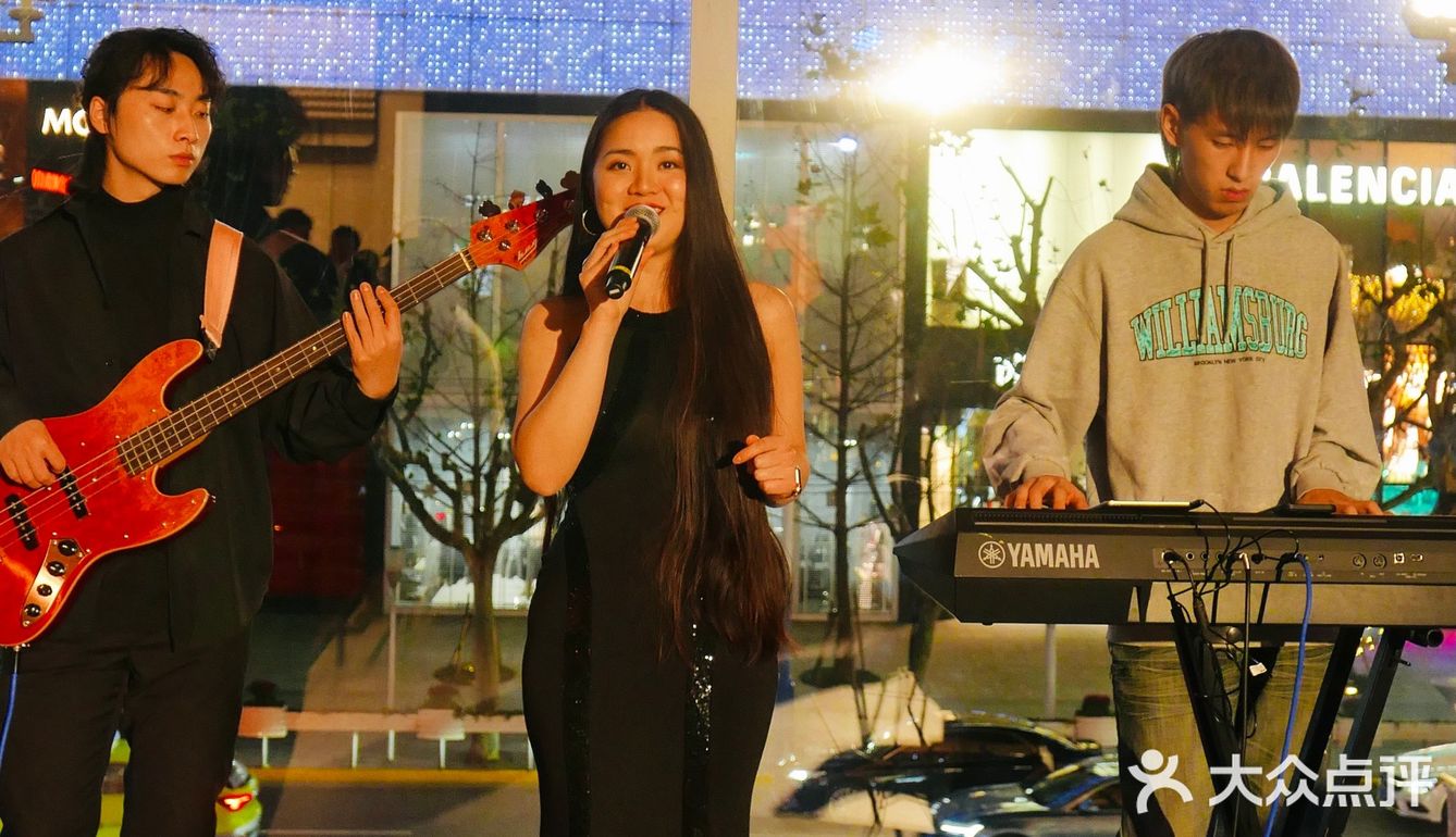 双面聚场日与夜|星巴克臻选咖啡酒坊