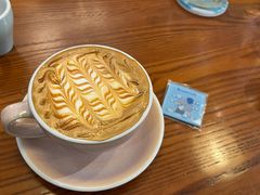 -Be Lived Cafe比例咖啡(摩天轮店)