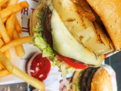 -The Habit Burger Grill 哈比特汉堡(爱琴海店)