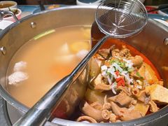 -左庭右院鲜牛肉火锅(浦江欢乐颂店)