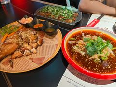 红汤鹅肠-胡桃里乐队酒馆(鎏嘉码头店)