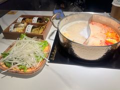 -椰子湾·海南火锅·糟粕醋·椰子鸡(正大广场店)