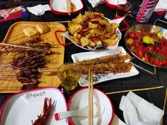-丽伟的串·烧烤·砂锅(季景天地店)