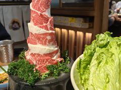 -明洞阿姨·韩式酱蟹烤肉·创意料理(方庄店)