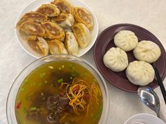 -爱的果实月嫂育婴师(世纪东方店)
