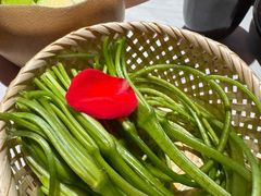 -芸山季·云南野生菌火锅(人民广场来福士店)