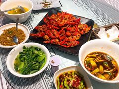 -靓虾二哥长沙地标小龙虾(五一广场店)