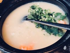-颐和•海鲜砂锅粥•啫啫煲(奥林匹克广场店)