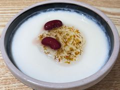 -叁煨蹄花·下饭盐帮菜(人民广场店)