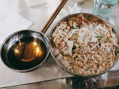 -正宗杨记普洱酸醋米线(总店)