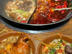 -萍姐火锅·公路夜市(武汉首店)