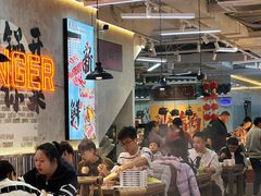 -来龍儿鲜切牛肉自助老火锅