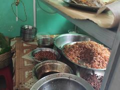 -灵山卢梅燕粉店