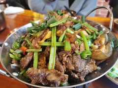 带皮黄牛肉-苗湘食府(十年店)
