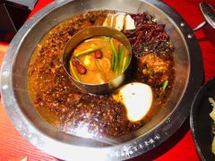 -谭鸭血老火锅(万象九宜城店)