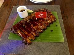 BBQ猪肋排-Naughty Nuri’s Phuket