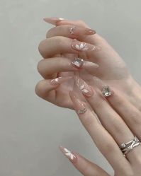 -斯馨·健康美甲美睫