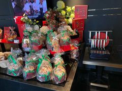 -Salon de The de Joel Robuchon(外滩18号店)