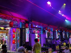-喜鹊音乐酒馆(西街店)